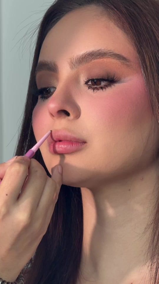 Post 6 by ARIANNA GARCÍA MUA on TikTok (video)
