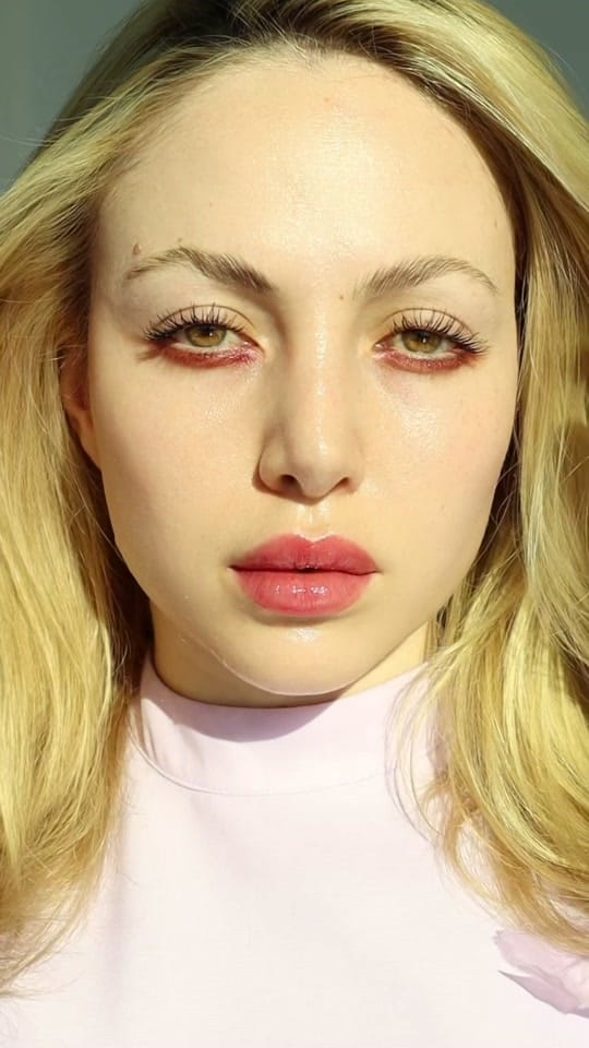 Post 5 by Nathalie Paris on TikTok (video)