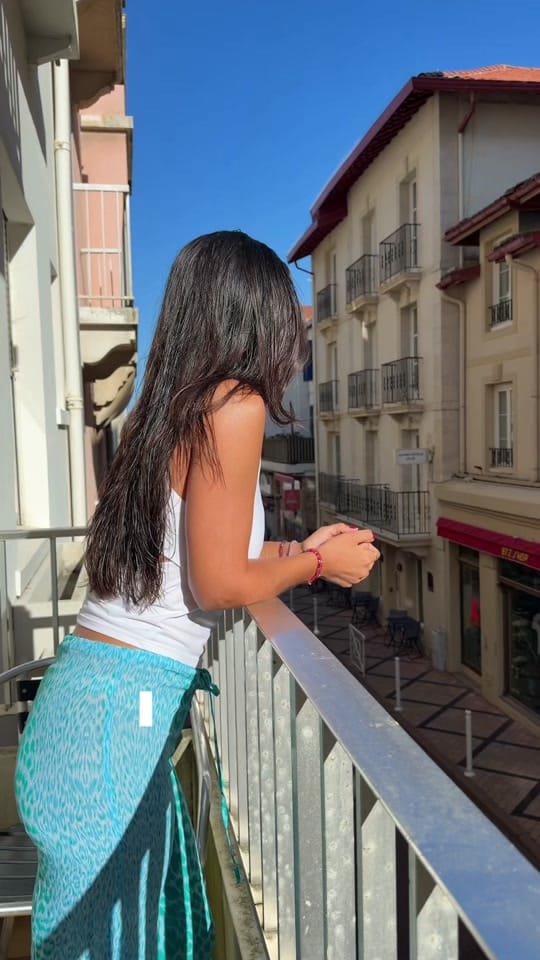 Post 6 by Stella | Paris on TikTok (video)