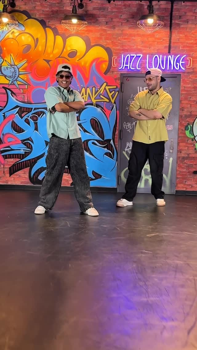Post 3 by Rahul Bhagat on Instagram (video)