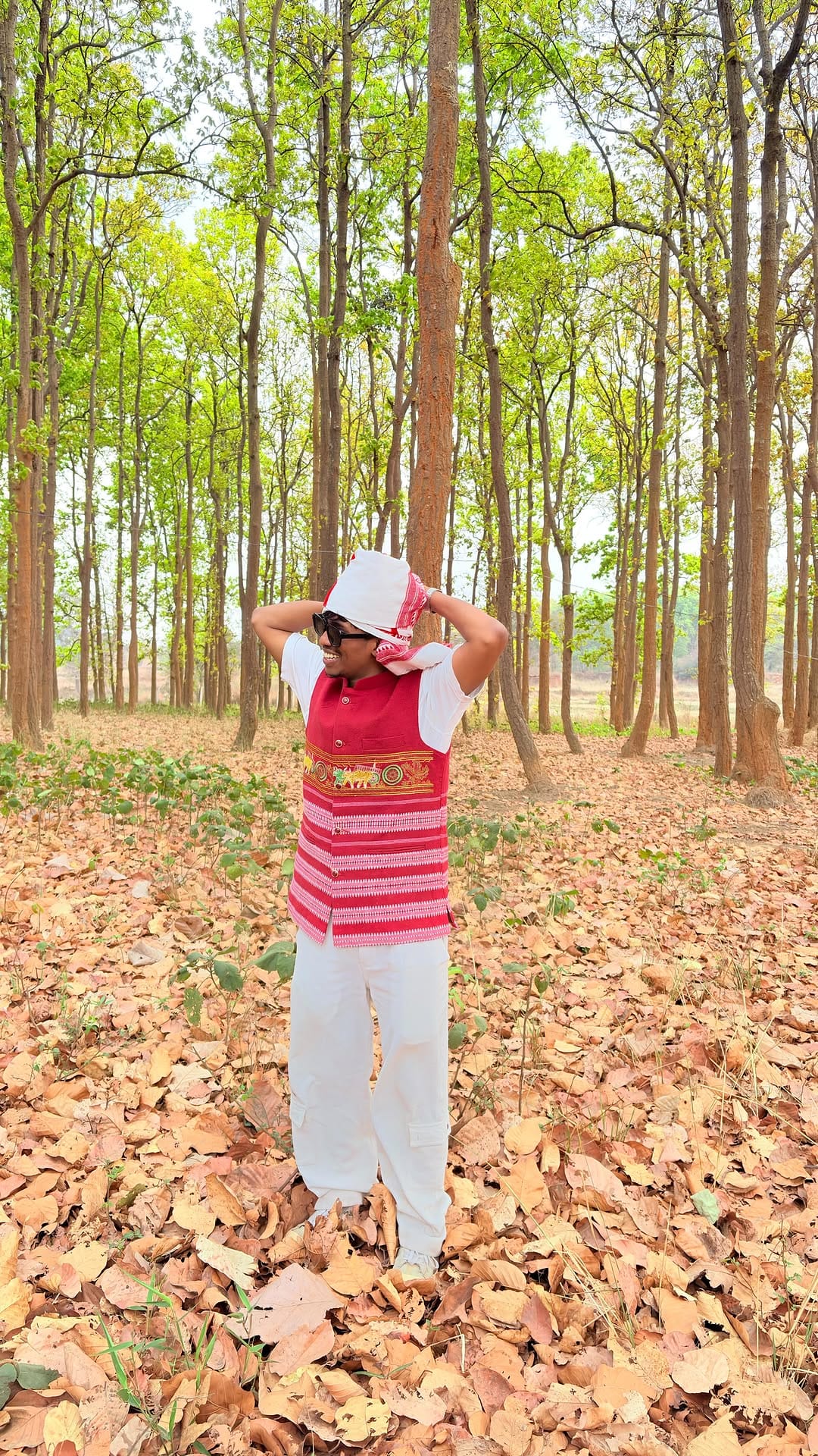 Post 6 by Rahul Bhagat on Instagram (video)