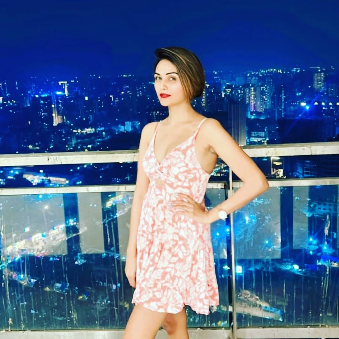 Post 8 by Sonal Bhatt on Instagram (carousel)