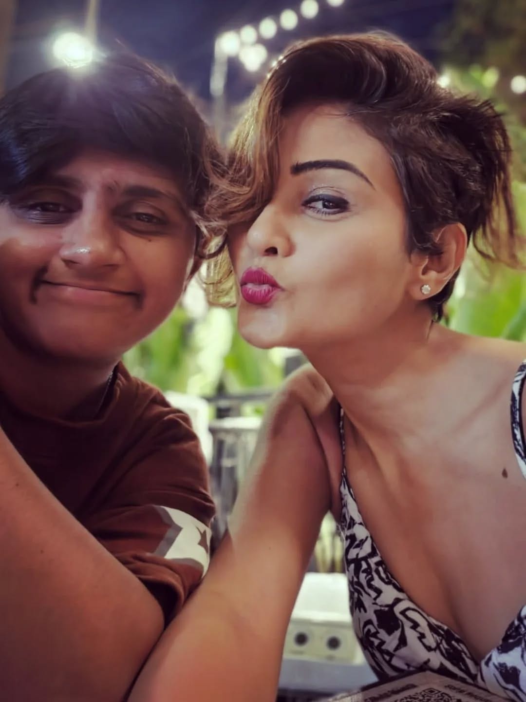 Post 5 by Sonal Bhatt on Instagram (image)