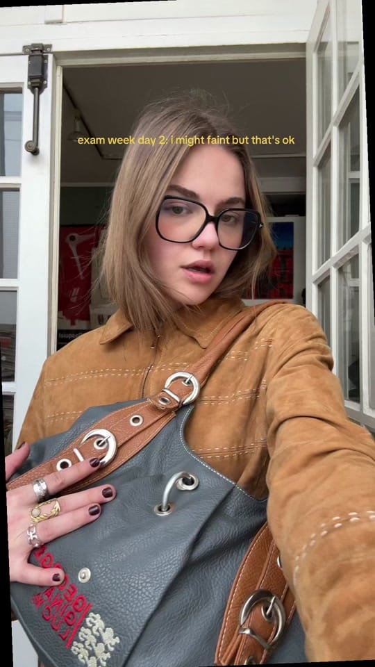 Post 10 by fleury on TikTok (video)