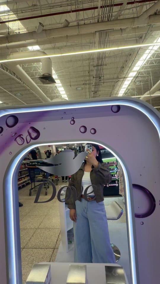 Post 8 by Ari Viajera✈️ Ariadnaglzc on TikTok (video)