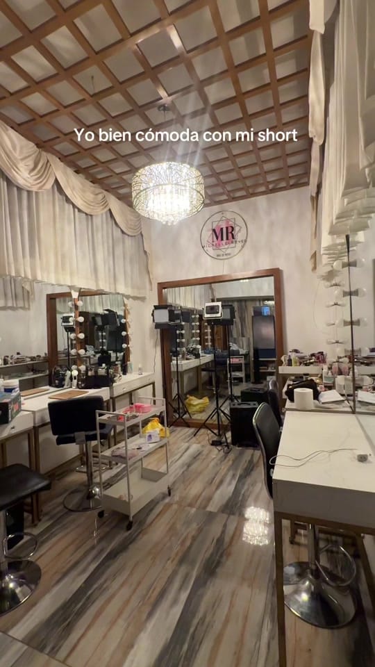 Post 1 by Michelle Reyes on TikTok (video)