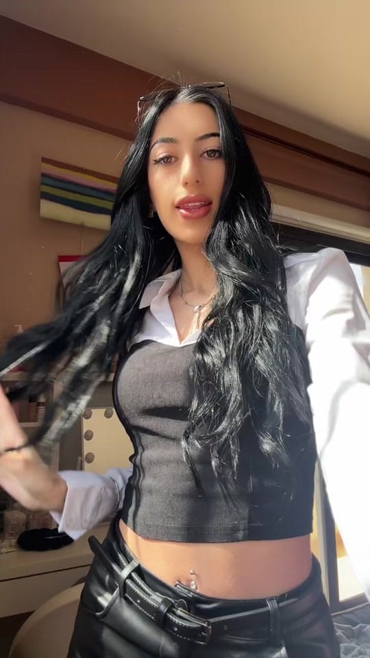 Post 8 by stiliani.l on TikTok (video)