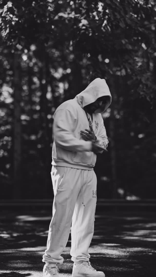 Post 6 by BIG CRUZ on Instagram (video)