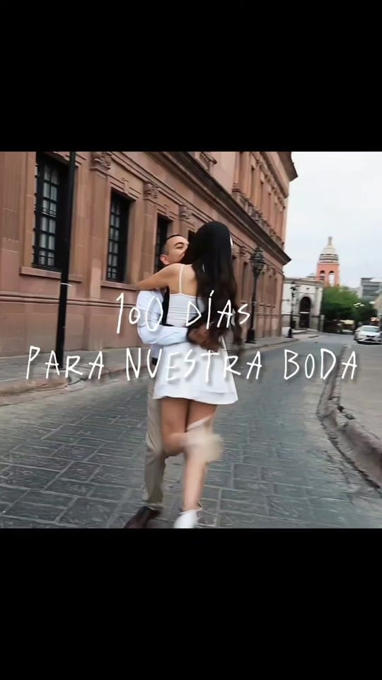 Post 2 by Esme Reyes on TikTok (video)