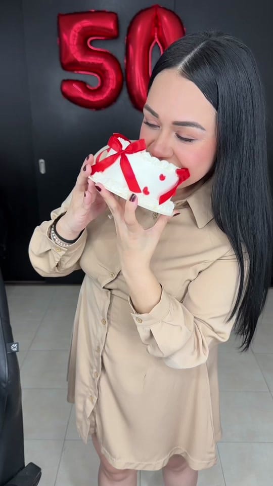 Post 10 by Carla Con C 🎀 on TikTok (video)