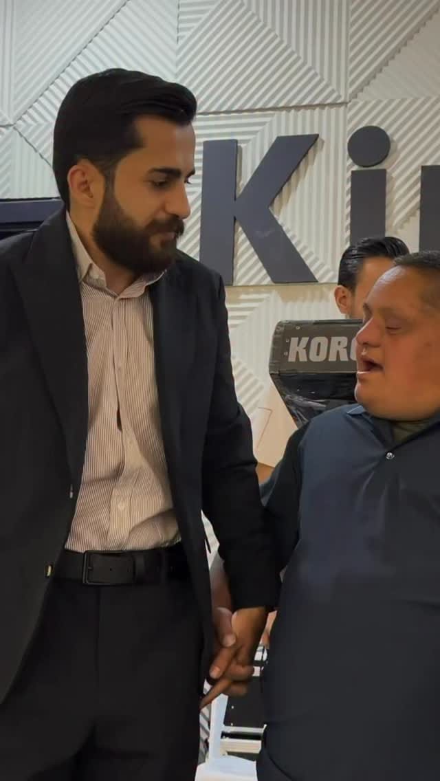 Post 5 by SIPAN LAZR MIRKHAN♪ on Instagram (video)