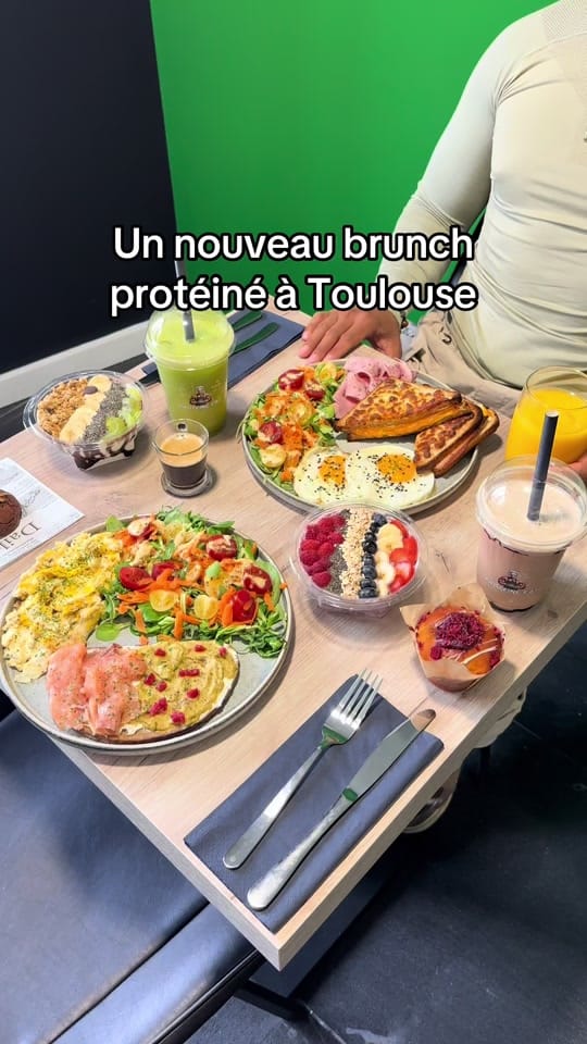 Post 2 by Toulouse FoodGuide on TikTok (video)