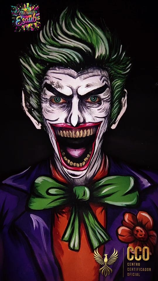 Post 8 by Makeup Esaub on TikTok (video)