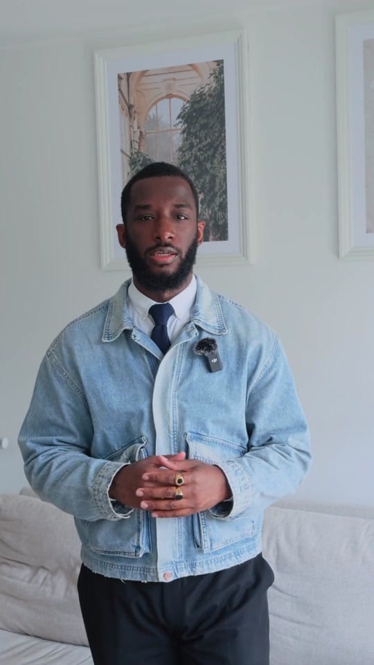 Post 10 by Monsieur Guitoo on TikTok (video)