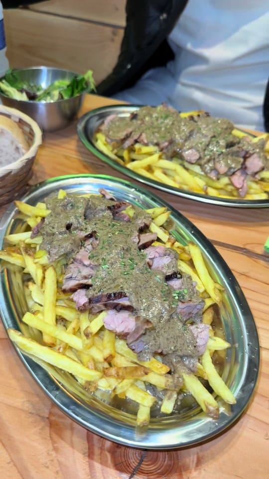 Post 9 by Halal Food Ouest on TikTok (video)