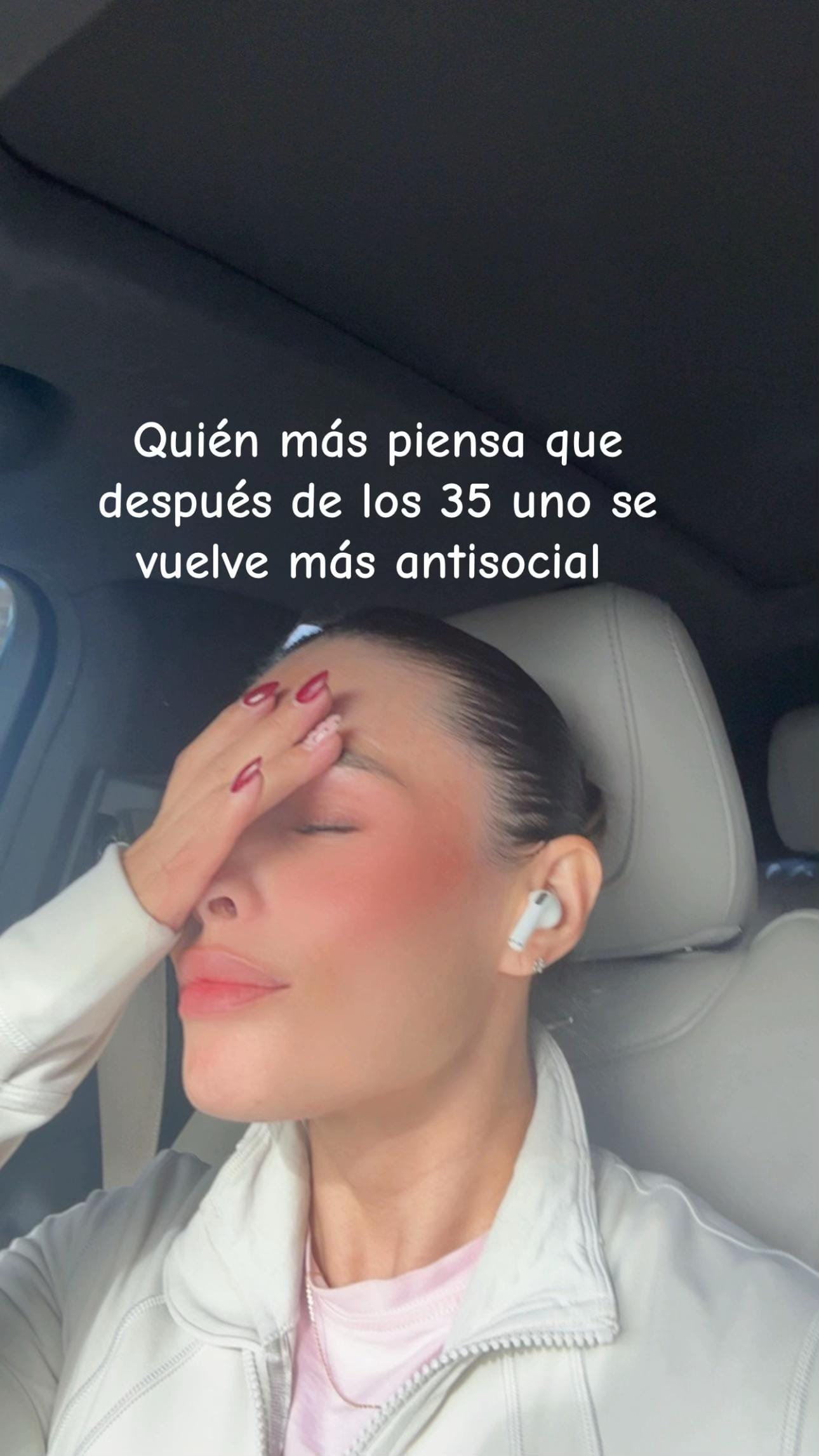 Post 7 by Yuliedesiosimakeup 🌷🤍 on TikTok (video)