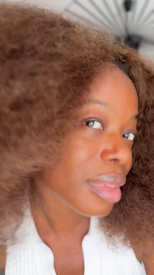 Post 9 by Shella | Love is Blind Germany on TikTok (video)