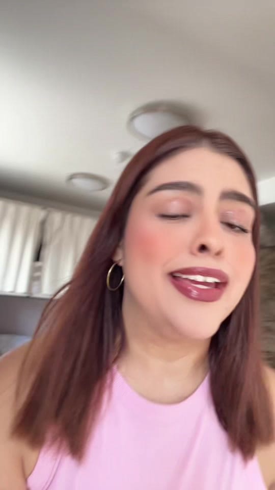 Post 5 by Aly Fernández on TikTok (video)