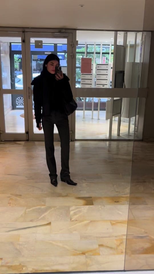 Post 1 by Clara on TikTok (video)