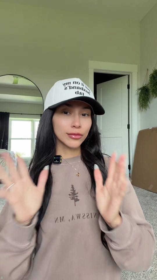 Post 2 by LifeWithVee🎀 | MN SAHM 🇲🇽 on TikTok (video)
