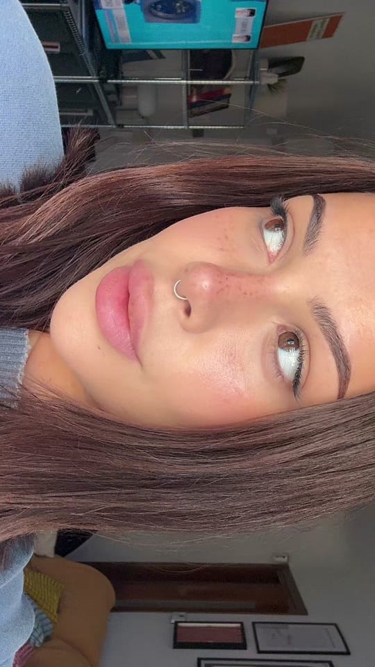 Post 6 by eleonora on TikTok (video)