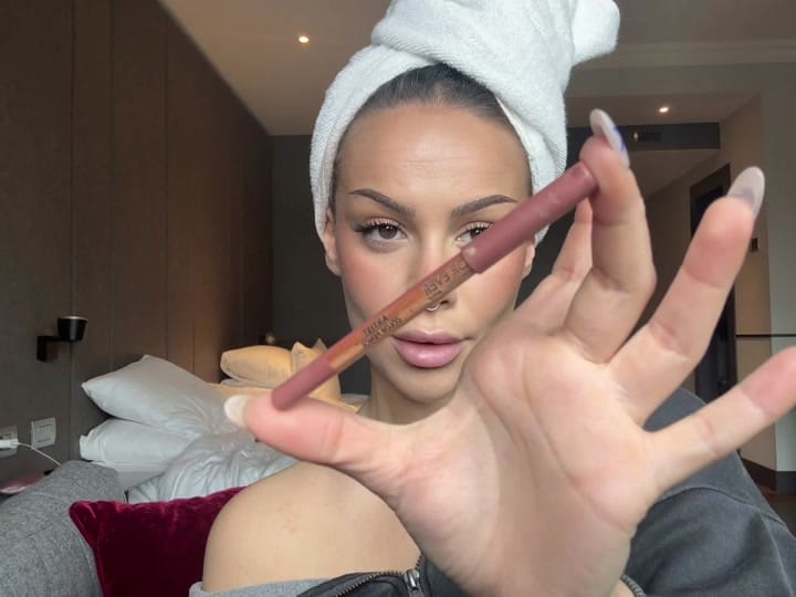 Post 10 by eleonora on TikTok (video)