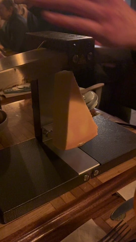 Post 10 by ananas on TikTok (video)