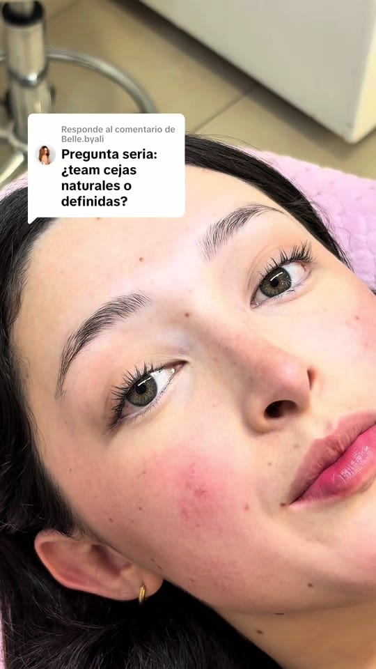 Post 7 by Ana Laura on TikTok (video)