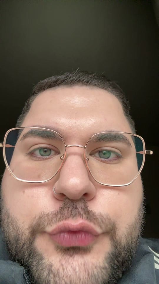 Post 5 by maybexskincare on TikTok (video)