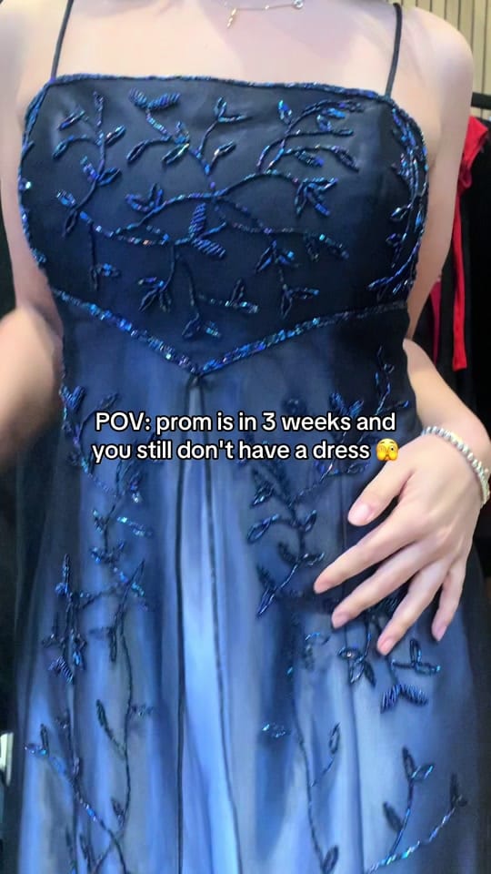 Post 7 by Peashup on TikTok (video)