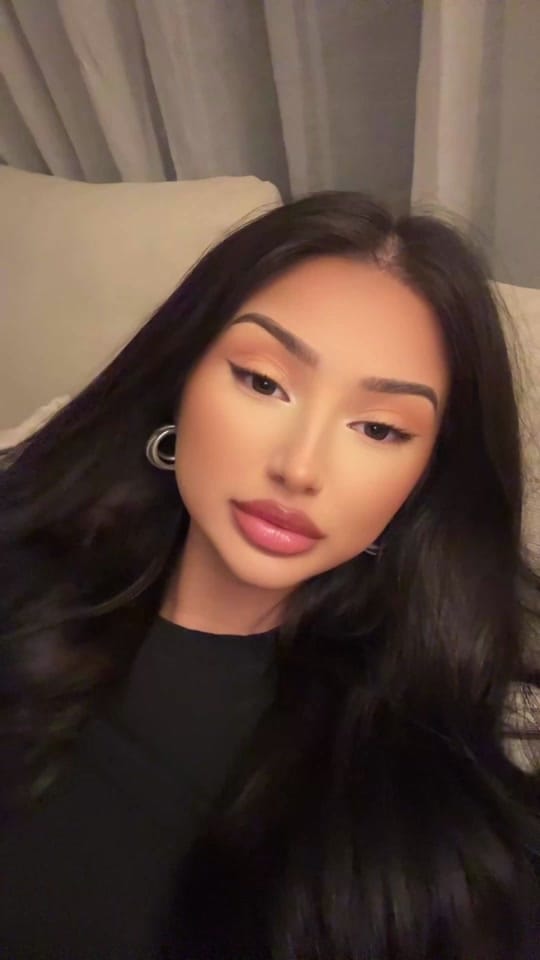Post 9 by LeonaRidajova on TikTok (video)