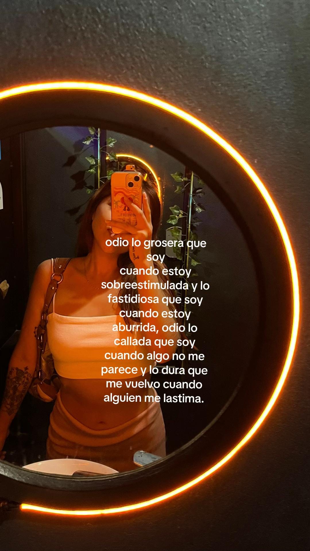Post 6 by 𝕱𝖊𝖗𝖓𝖆𝖓𝖉𝖆 🍒 on TikTok (video)