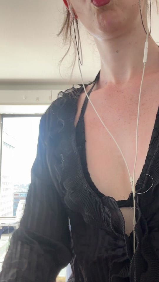 Post 7 by claraeschenbach on TikTok (video)