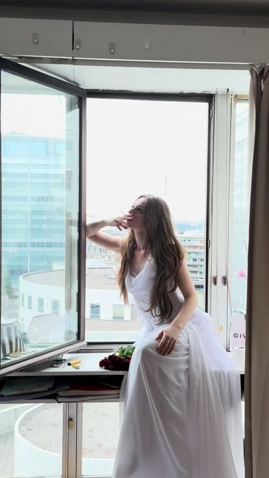 Post 10 by claraeschenbach on TikTok (video)