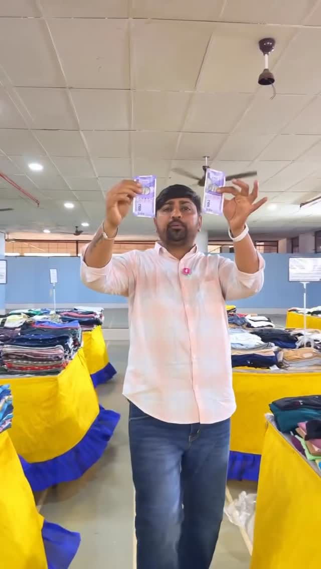 Post 1 by Discount Threads Sale - Fashion & Lifestyle Exhibitions on Instagram (video)