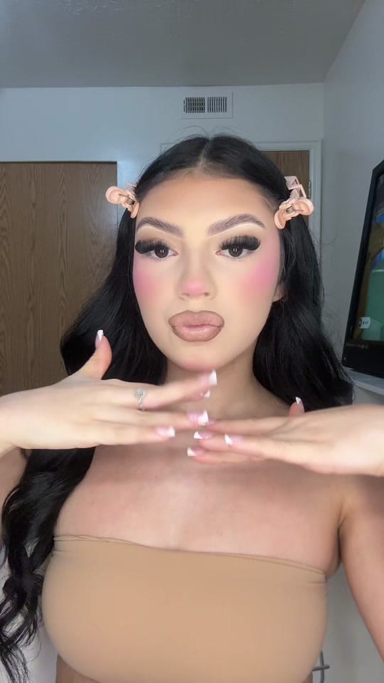 Post 10 by Xo.Darlynzamora⭐️ on TikTok (video)