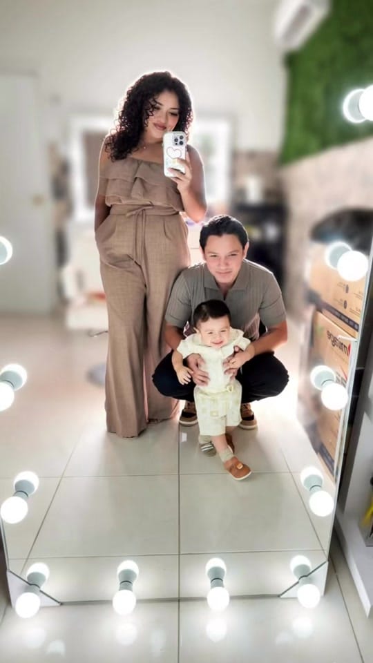 Post 2 by Adriana Gomez on TikTok (video)