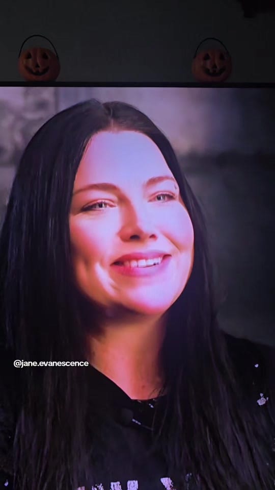 Post 4 by Jane.evanescence on TikTok (video)