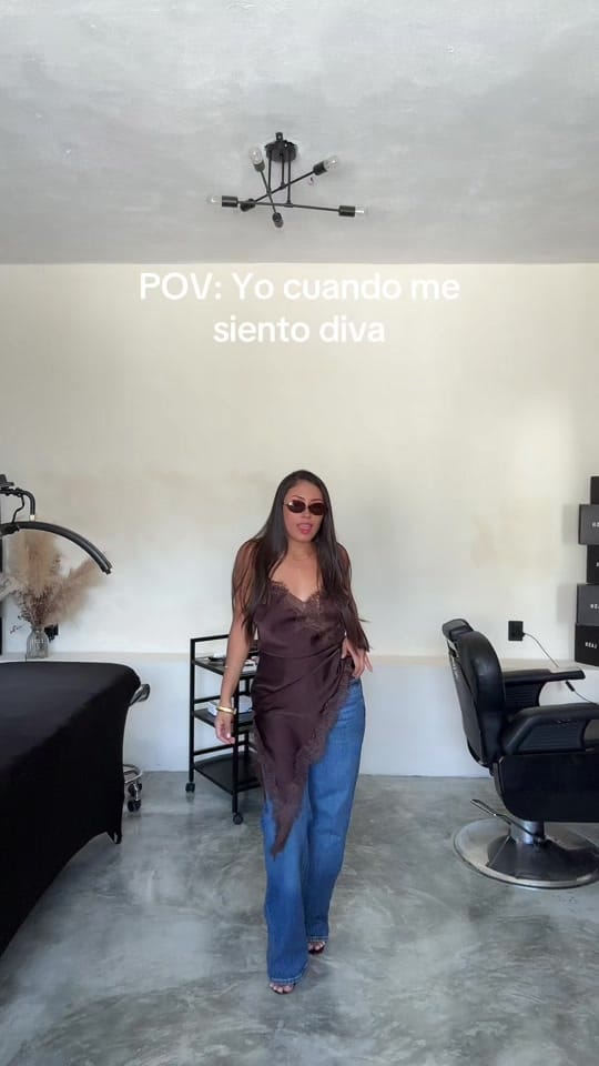 Post 6 by Jennifer Mejia on TikTok (video)