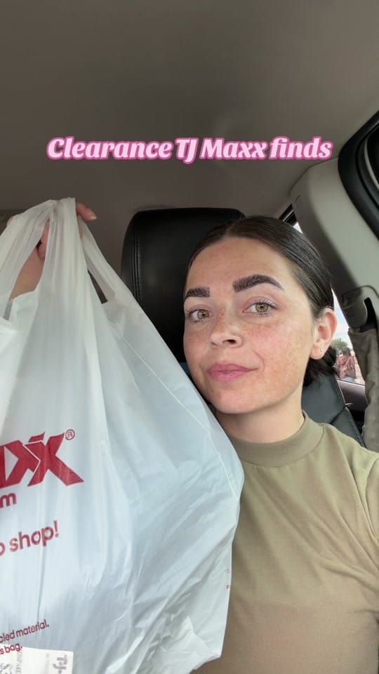 Post 6 by paris.earle on TikTok (video)