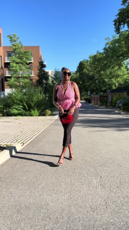 Post 4 by MessyB on TikTok (video)