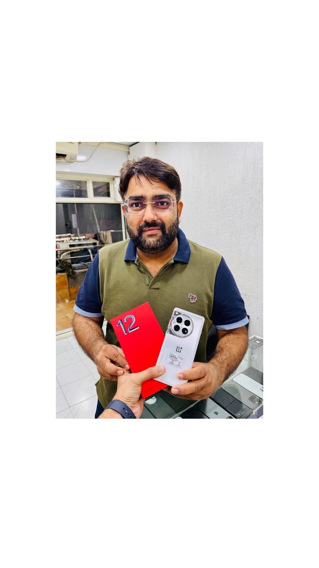 Post 10 by Mobile Exchange (Mobile Reseller) Ahmedabad on Instagram (video)