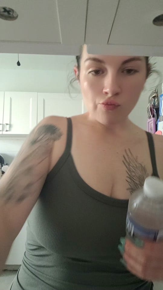 Post 6 by DES🌷 on TikTok (video)