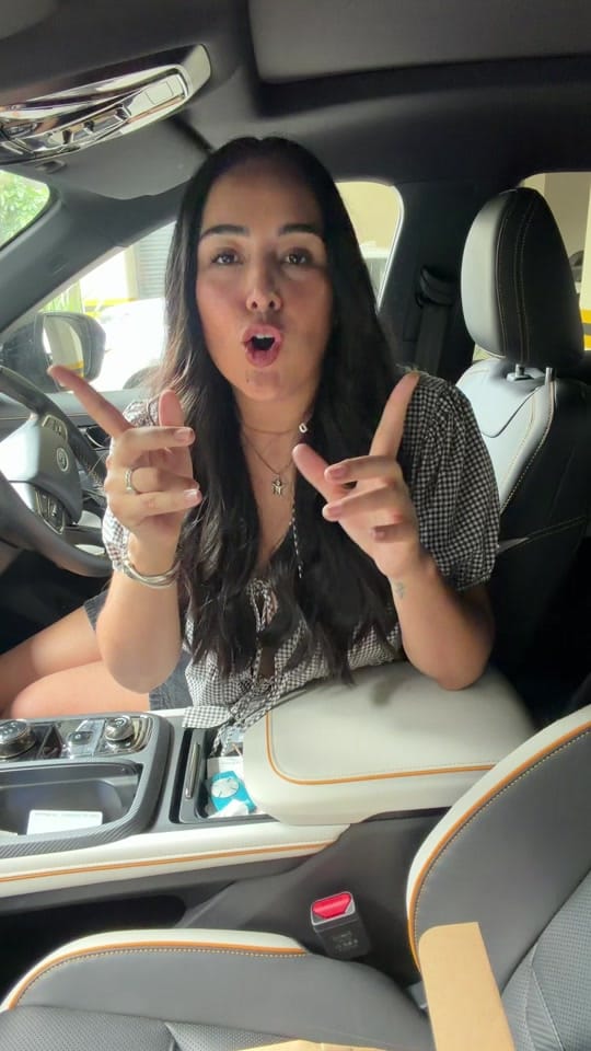 Post 3 by Mara✨ on TikTok (video)