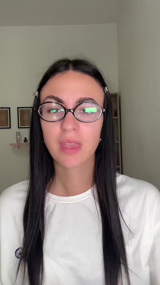 Post 2 by eleonoracrivellari on TikTok (video)