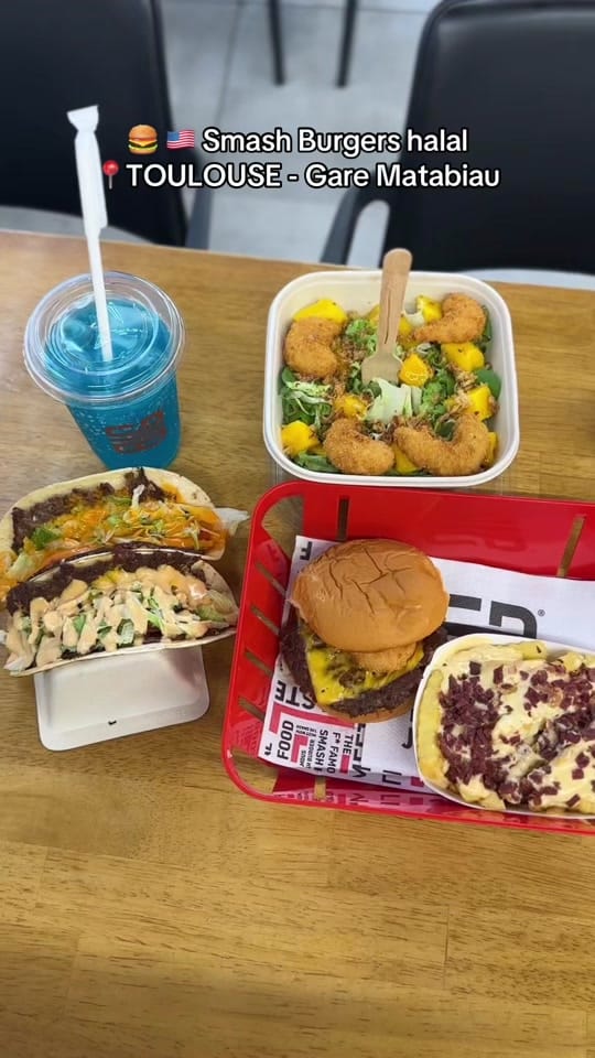 Post 7 by Instant Food Halal on TikTok (video)