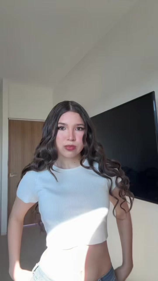 Post 6 by Mariely Miranda 🎀 on TikTok (video)
