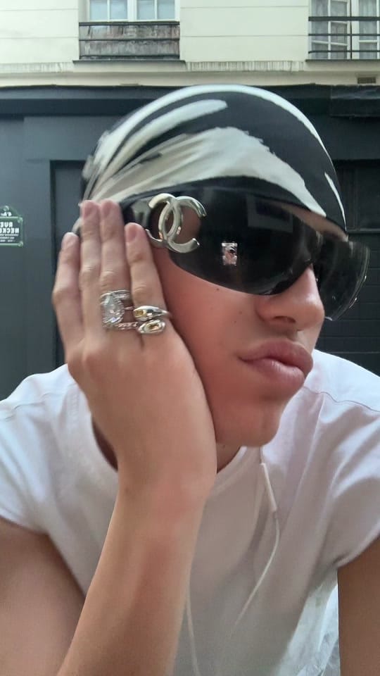 Post 2 by solalhuret on TikTok (video)