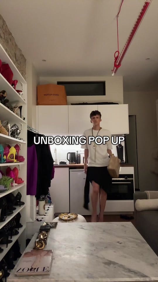 Post 7 by solalhuret on TikTok (video)
