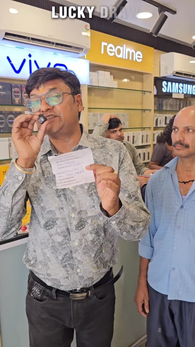 Post 2 by Neeraj Aggarwal on Instagram (video)